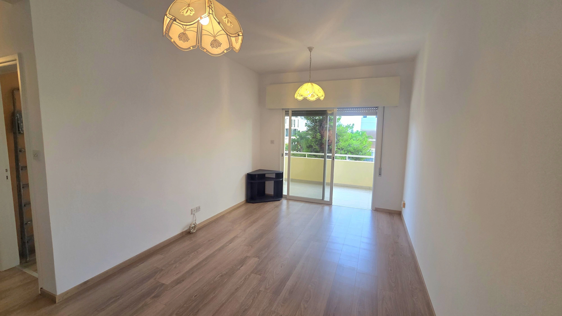 2 Bedroom Apartment for Rent in Parekklisia Tourist Area, Limassol District