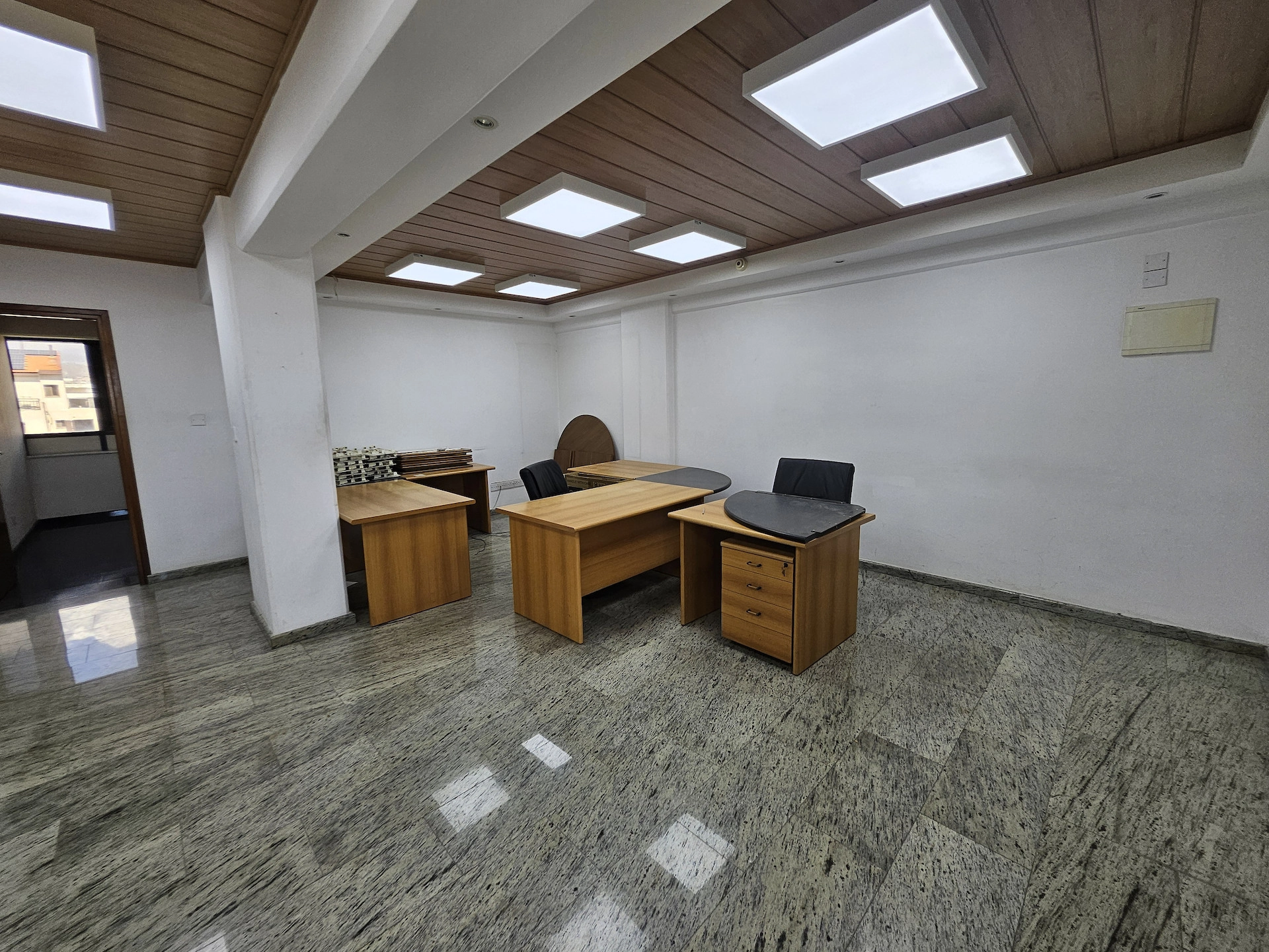 250m² Office for Rent in Limassol District