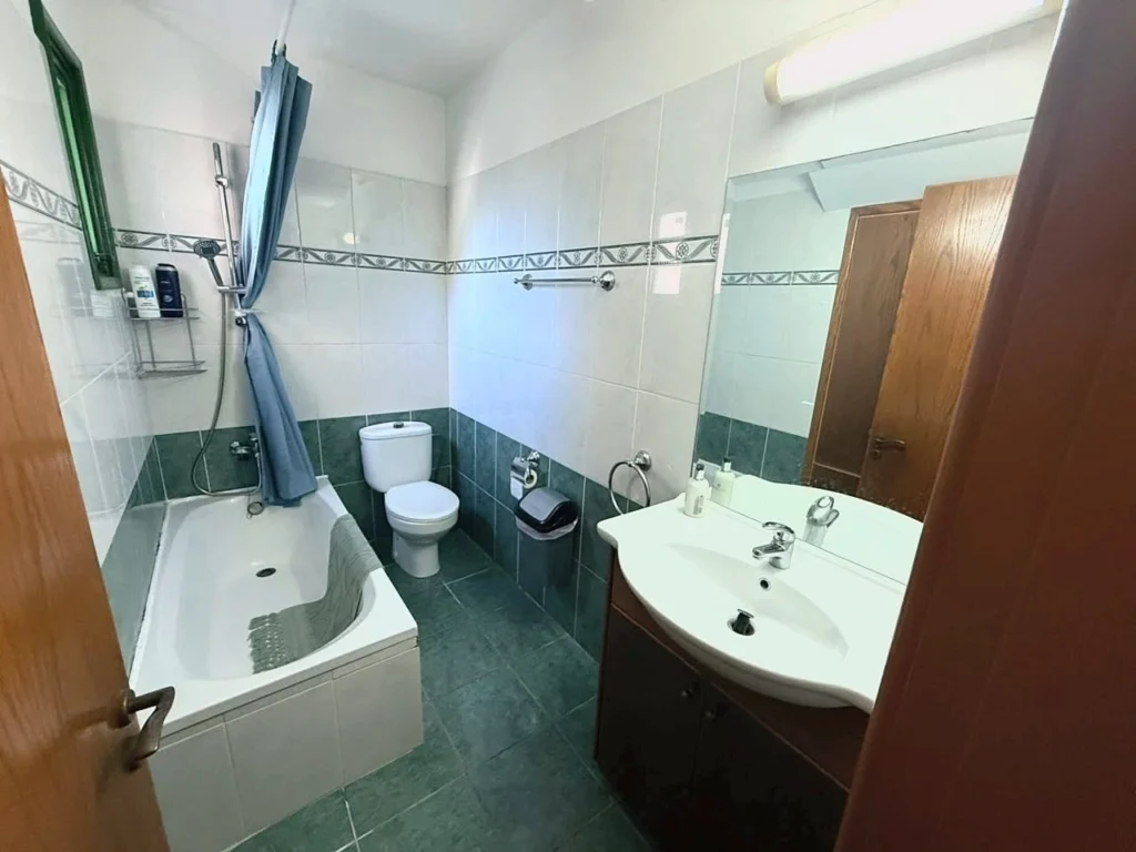 2 Bedroom House for Rent in Moni, Limassol District