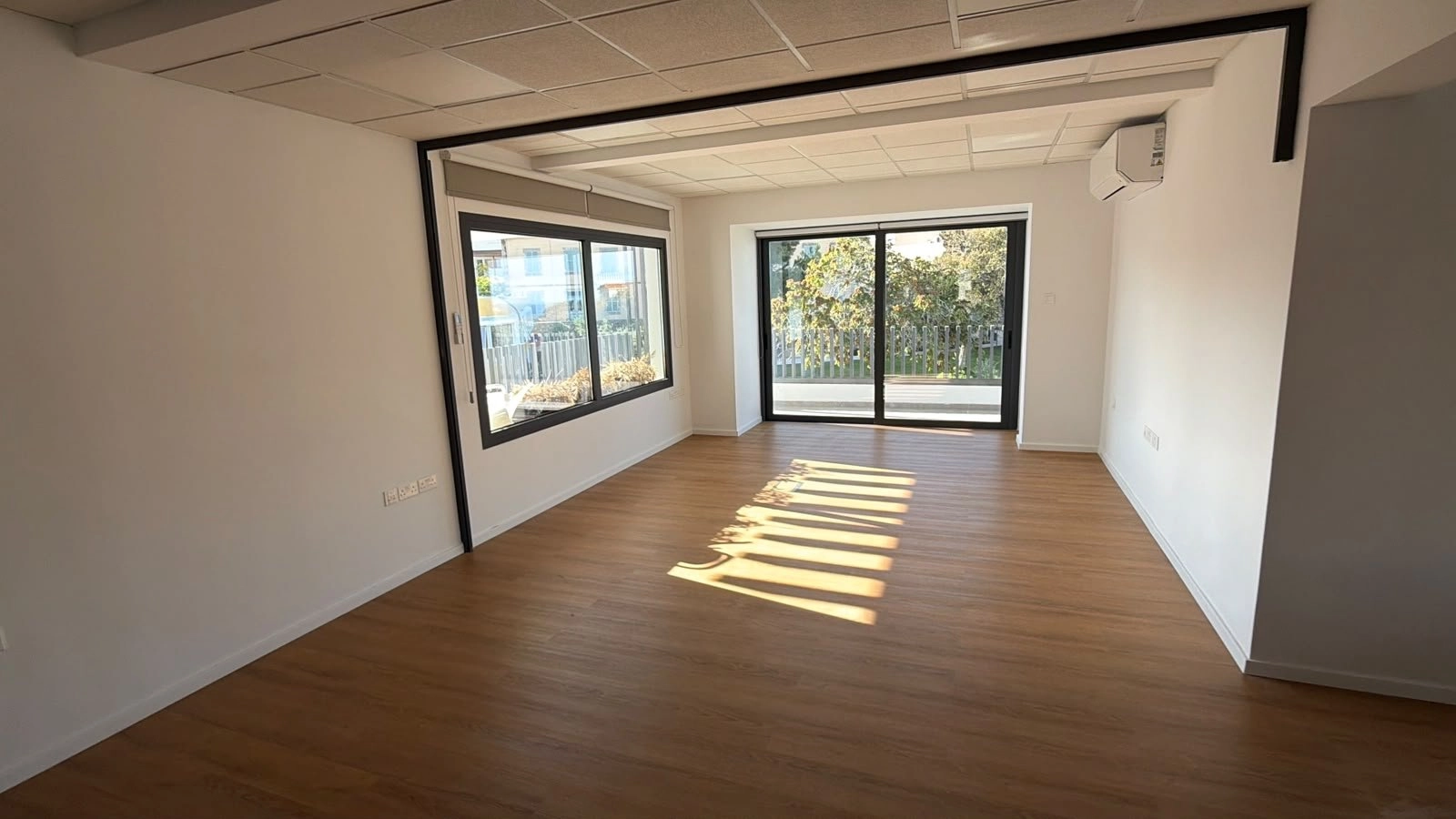 210m² Office for Rent in Paphos District