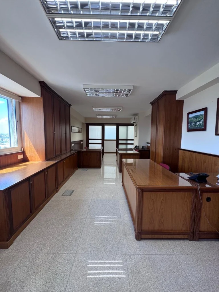 120m² Office for Rent in Limassol District