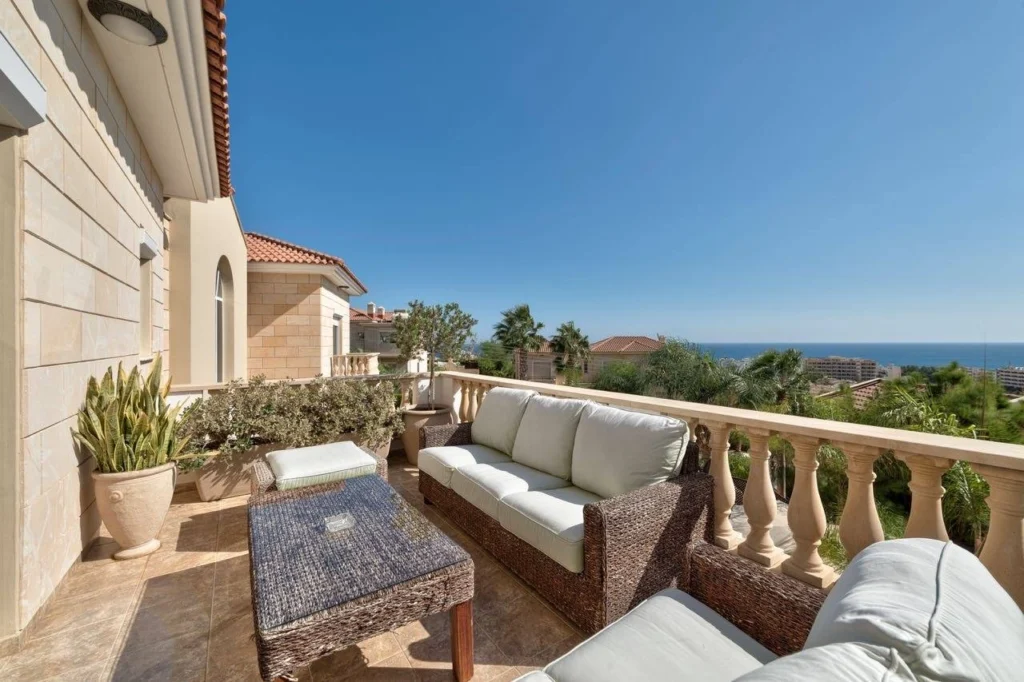 5 Bedroom House for Rent in Agios Tychonas, Limassol District