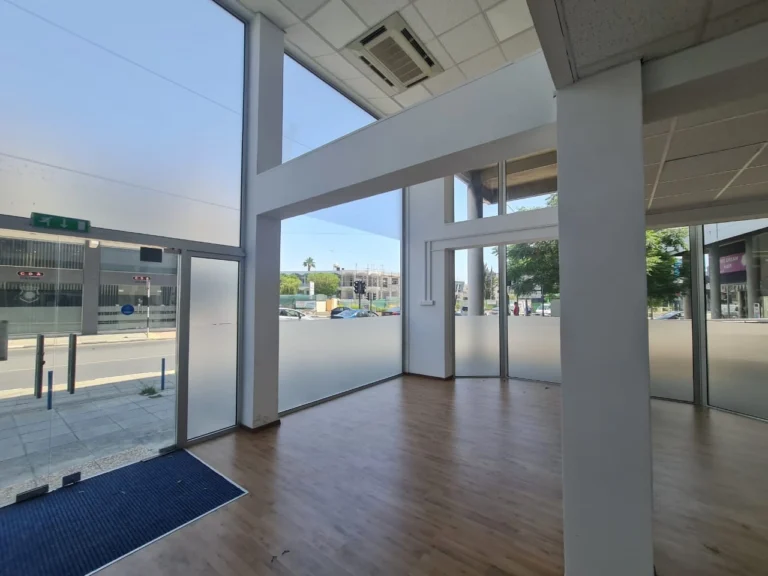 245m² Office for Rent in Drosia, Larnaca District