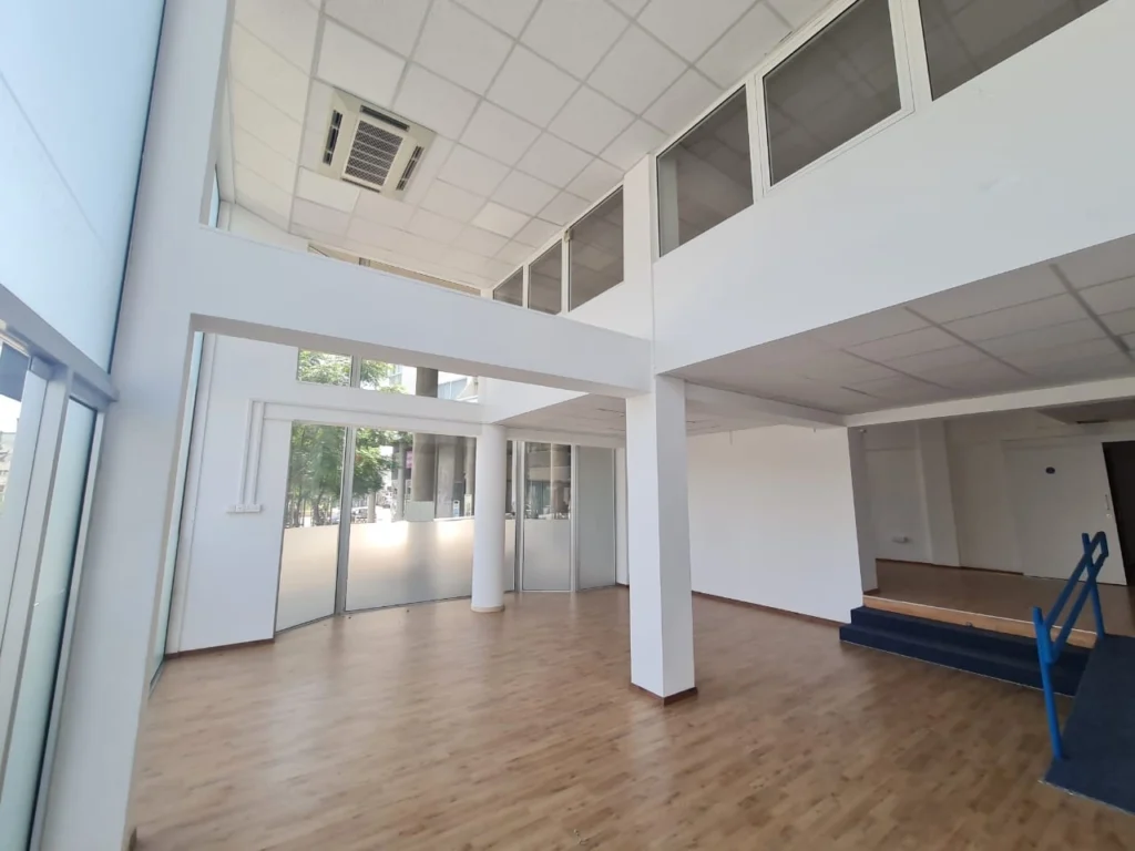 245m² Office for Rent in Drosia, Larnaca District