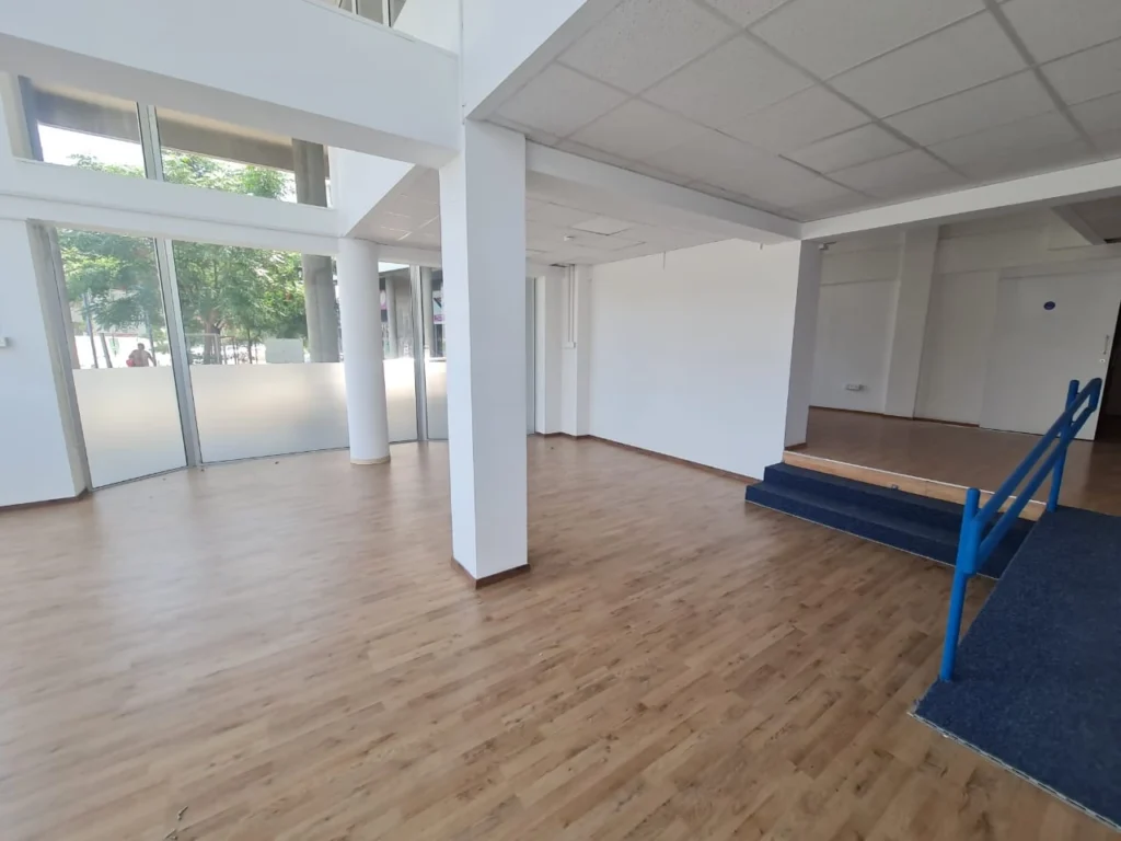 245m² Office for Rent in Drosia, Larnaca District