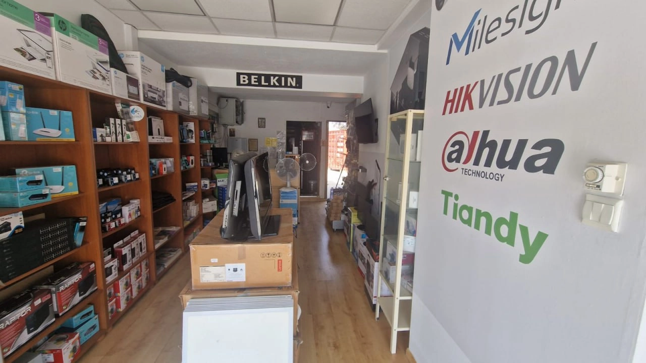 120m² Office for Sale in Voroklini Tourist Area, Larnaca District