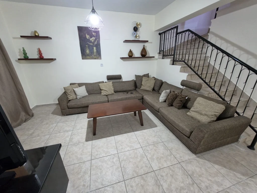 3 Bedroom House for Rent in Paphos – Anavargos