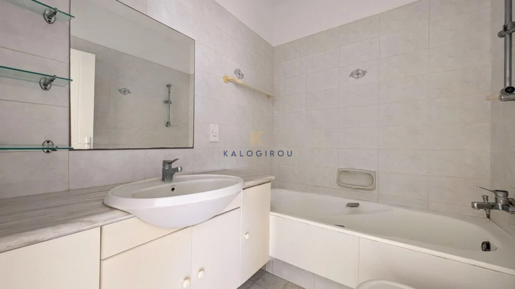3 Bedroom House for Sale in Chlorakas, Paphos District