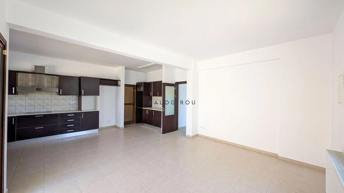 4 Bedroom House for Sale in Aradippou, Larnaca District