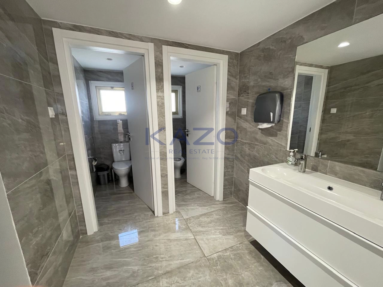 250m² Office for Rent in Limassol – Neapolis