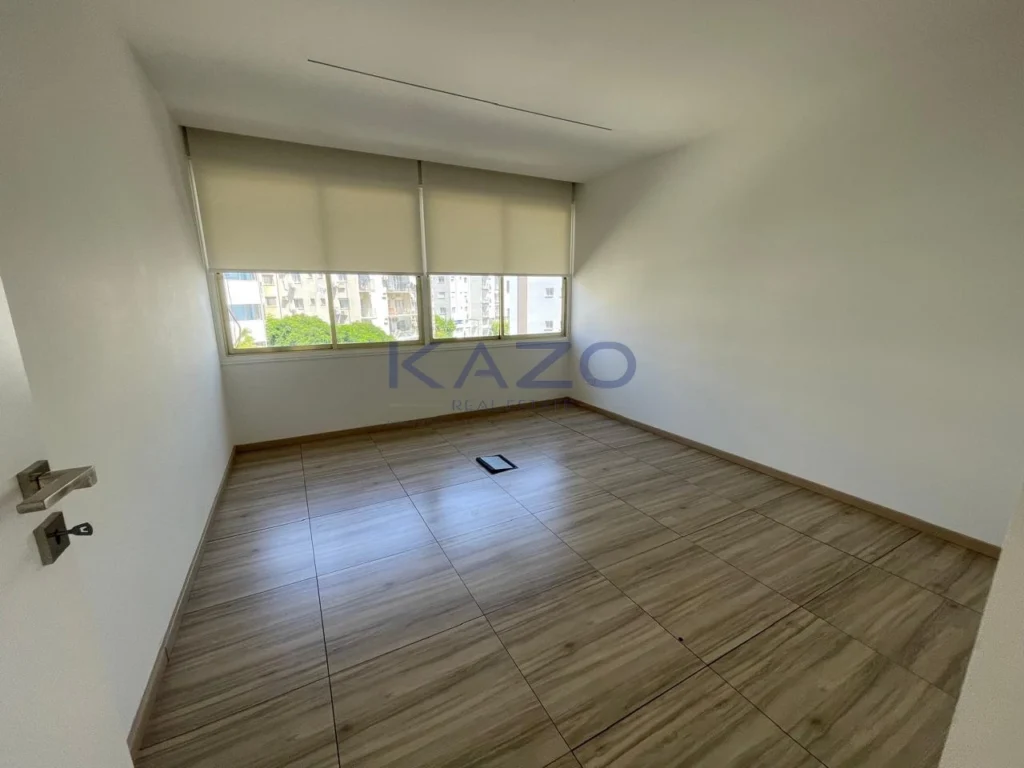 250m² Office for Rent in Limassol – Neapolis