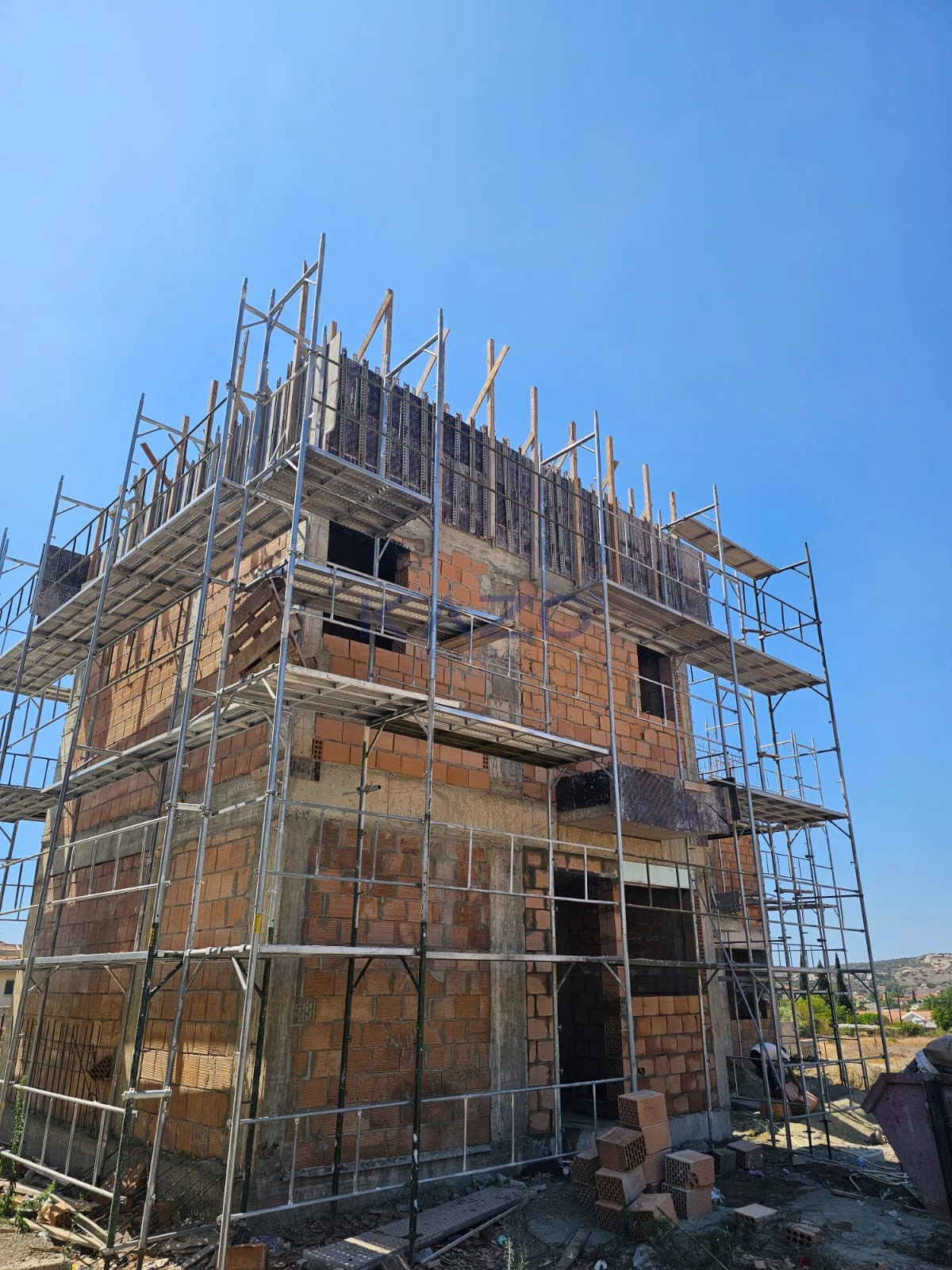 2 Bedroom House for Sale in Moni, Limassol District