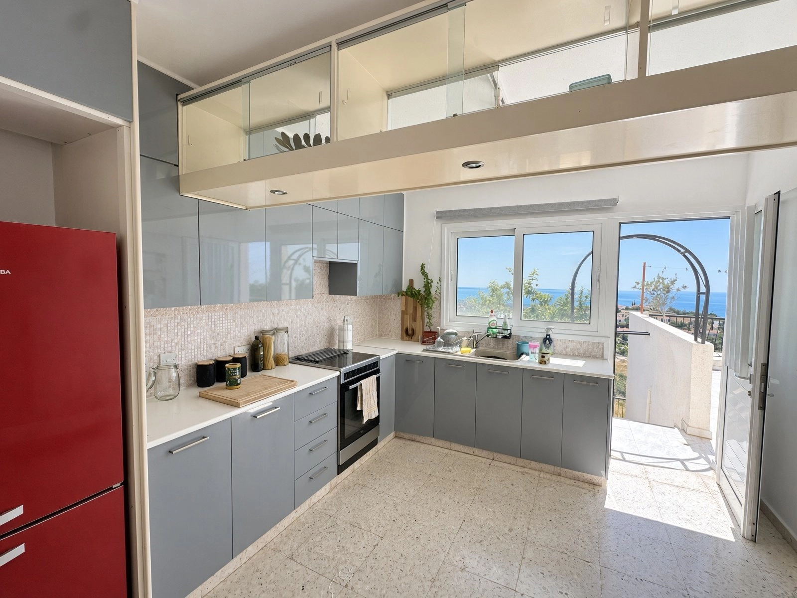 3 Bedroom Apartment for Rent in Pissouri, Limassol District
