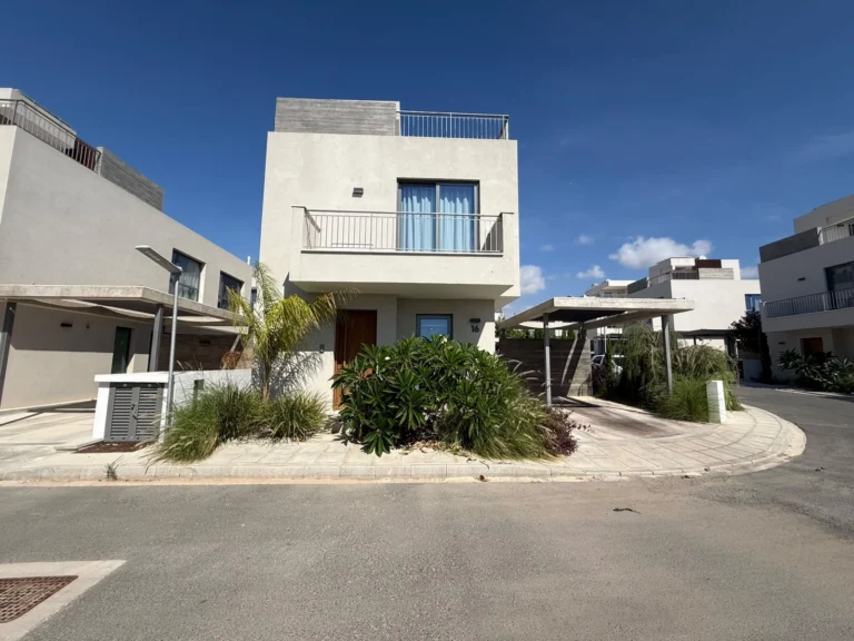 3 Bedroom House for Rent in Kissonerga, Paphos District