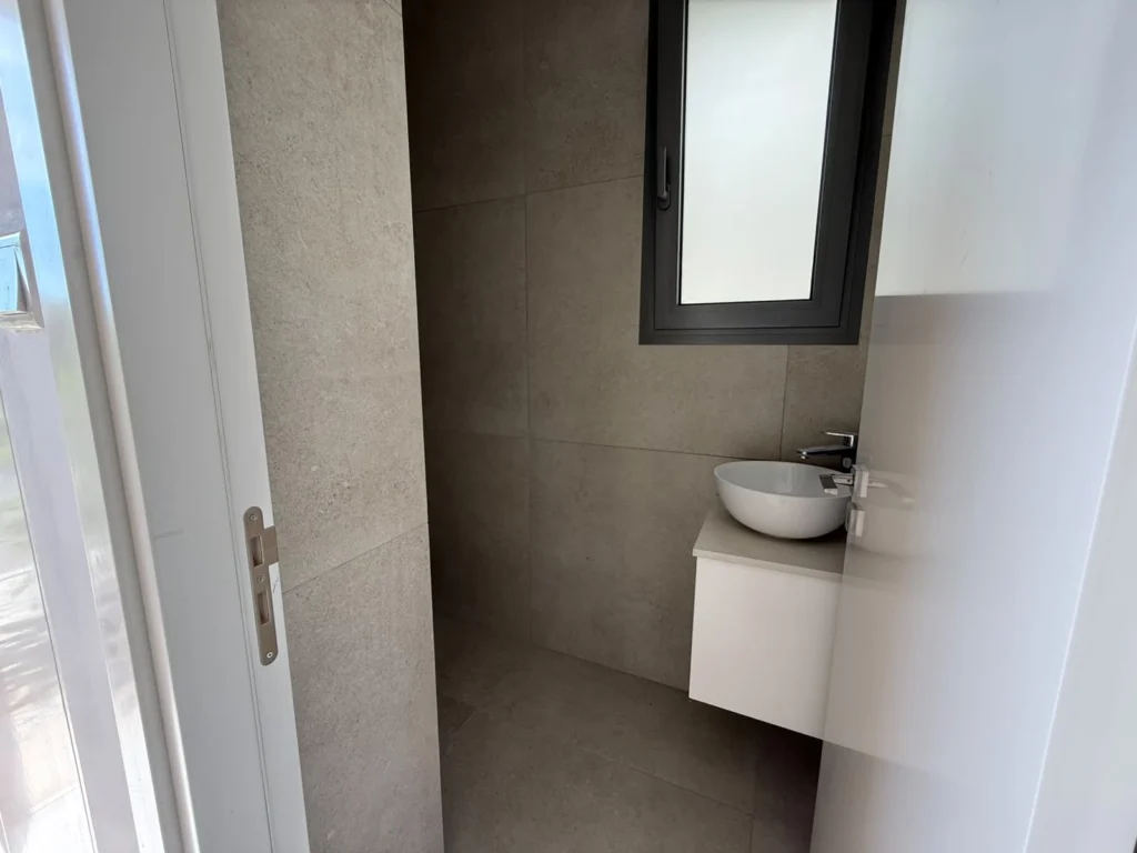 3 Bedroom House for Rent in Kissonerga, Paphos District