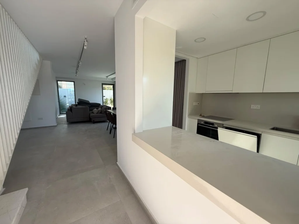 3 Bedroom House for Rent in Kissonerga, Paphos District
