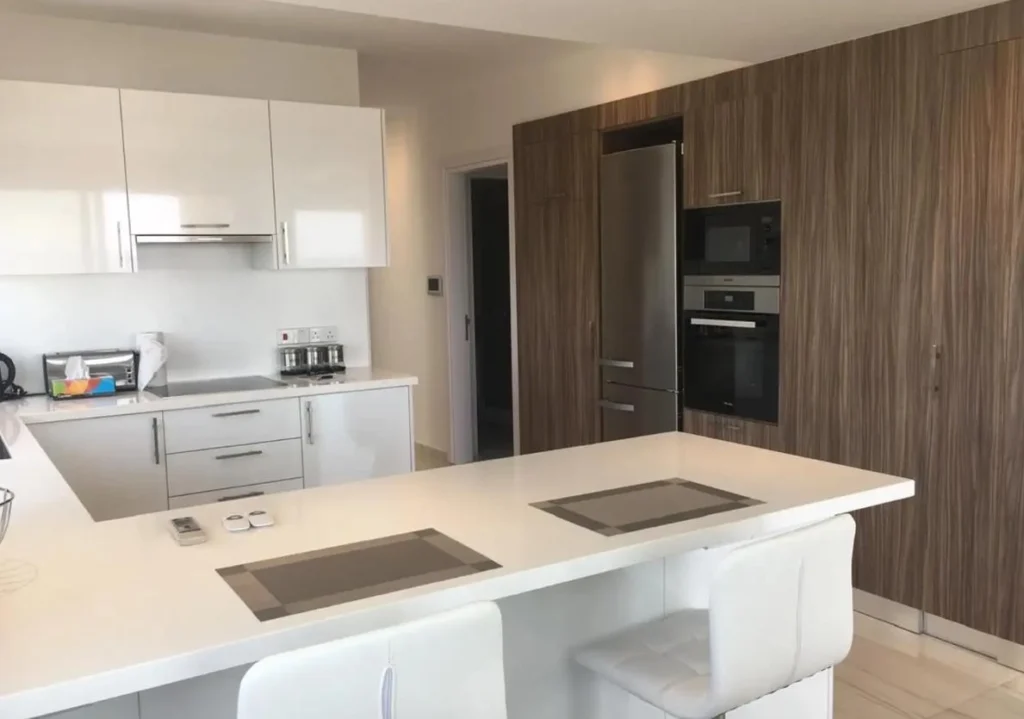 3 Bedroom Apartment for Rent in Agios Tychonas, Limassol District