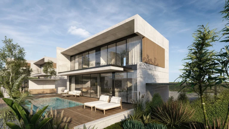 4 Bedroom House for Sale in Chlorakas, Paphos District