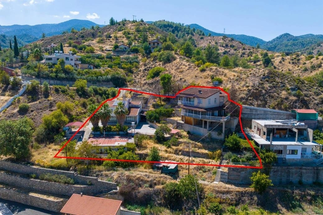 4 Bedroom House for Sale in Kakopetria, Nicosia District