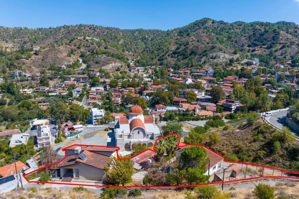 4 Bedroom House for Sale in Kakopetria, Nicosia District