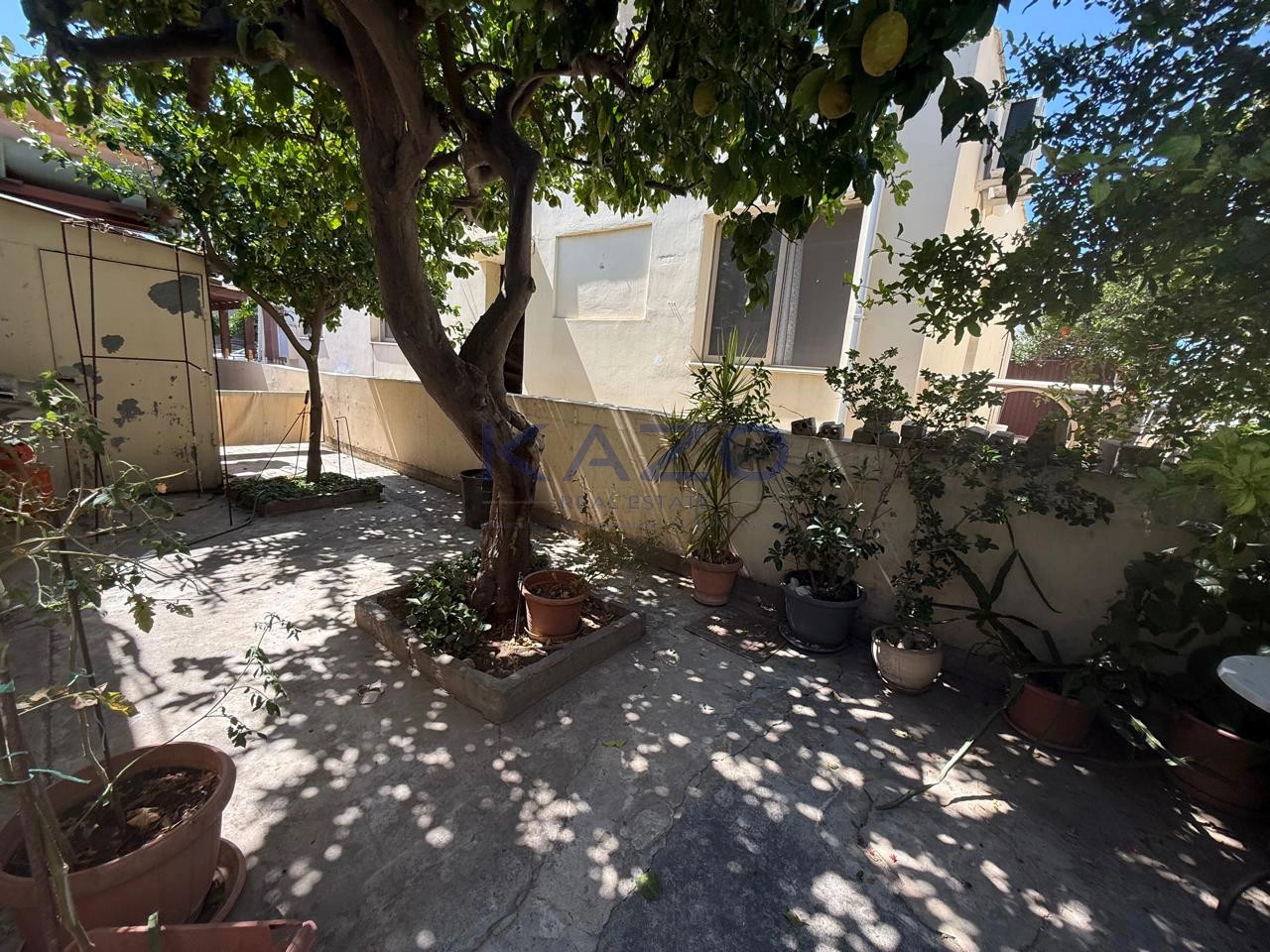 2 Bedroom House for Sale in Limassol – Kapsalos