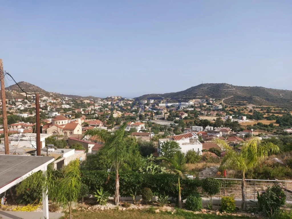 4 Bedroom House for Sale in Palodeia, Limassol District