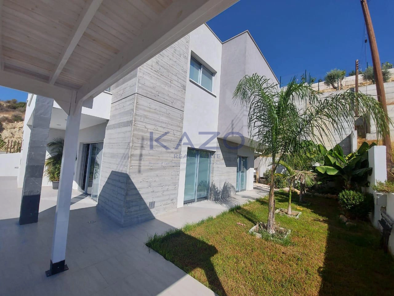 4 Bedroom House for Sale in Palodeia, Limassol District