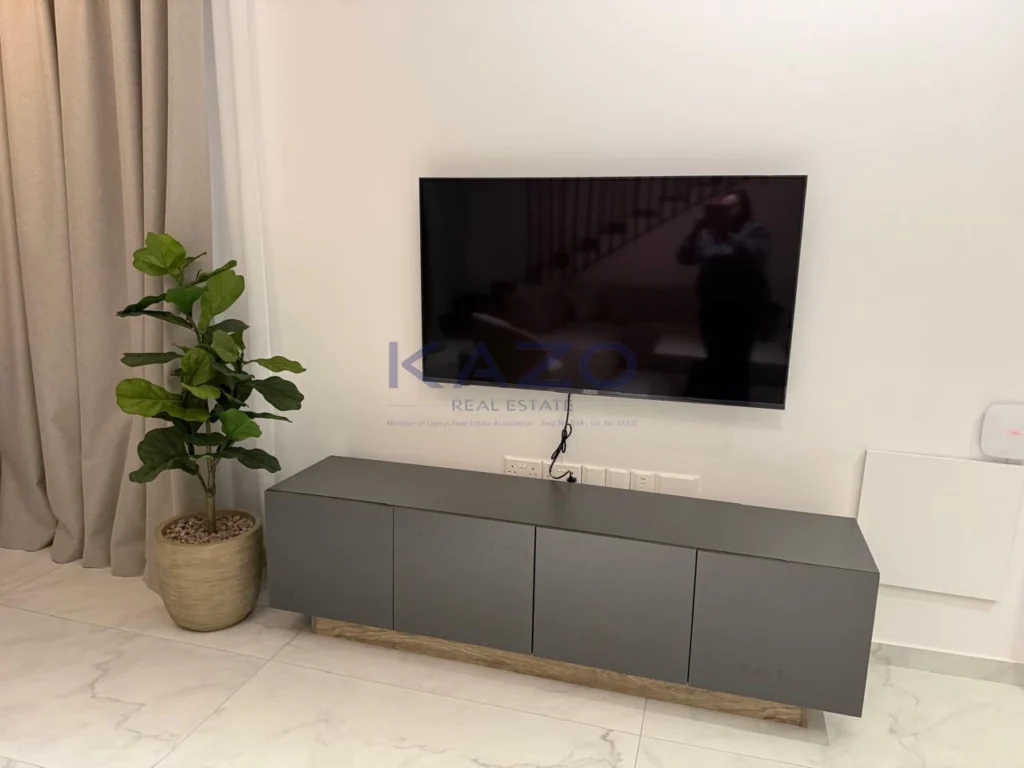 2 Bedroom House for Rent in Agios Tychonas, Limassol District