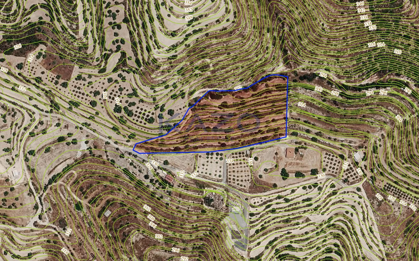 17,052m² Plot for Sale in Apesia, Limassol District
