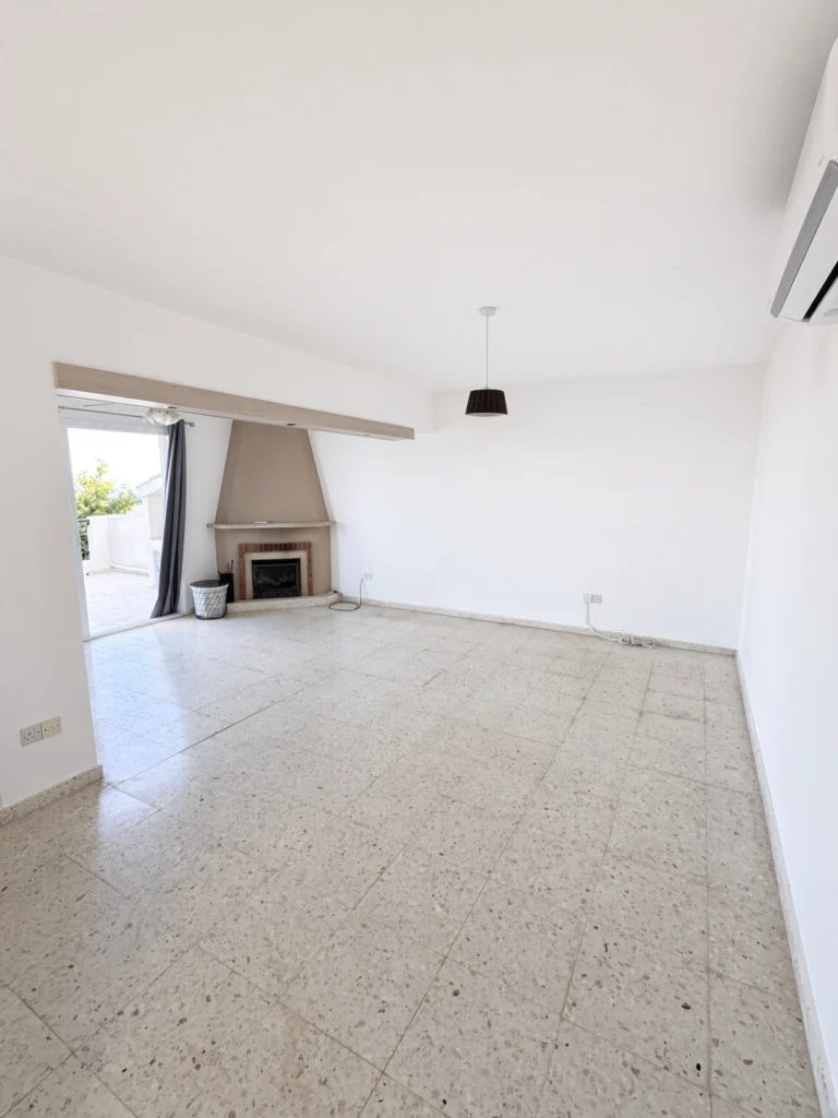 3 Bedroom Apartment for Sale in Pissouri, Limassol District