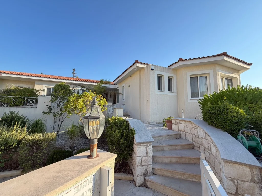 3 Bedroom House for Rent in Tala, Paphos District