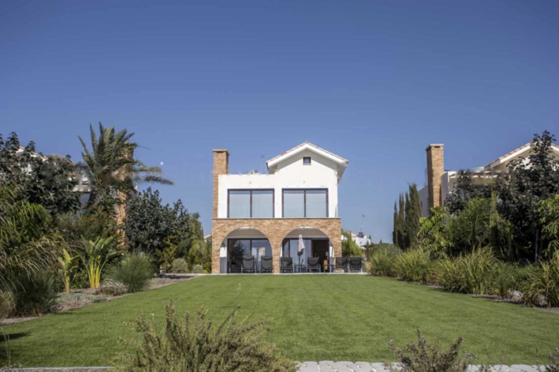 5 Bedroom House for Sale in Agia Thekla, Famagusta District