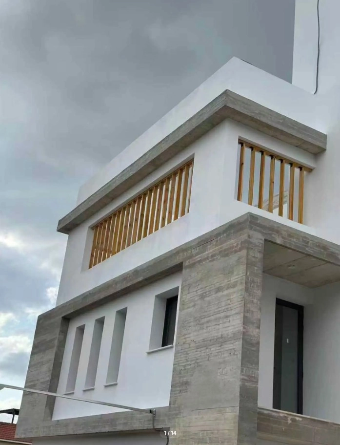 652m² Building for Sale in Paphos – Universal