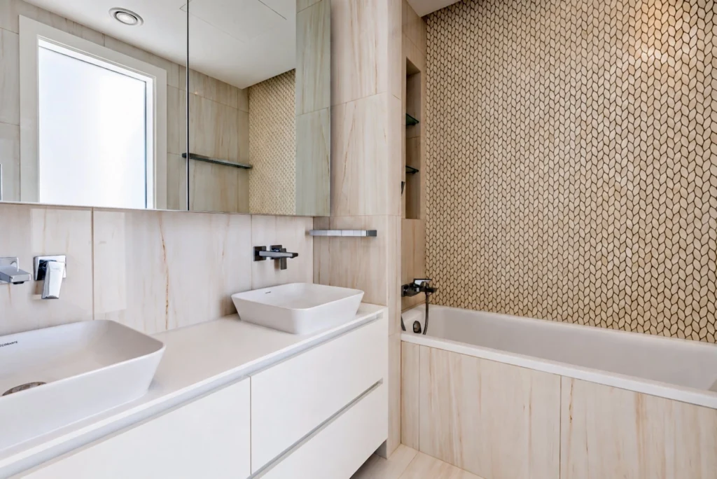 4 Bedroom Apartment for Sale in Germasogeia, Limassol District