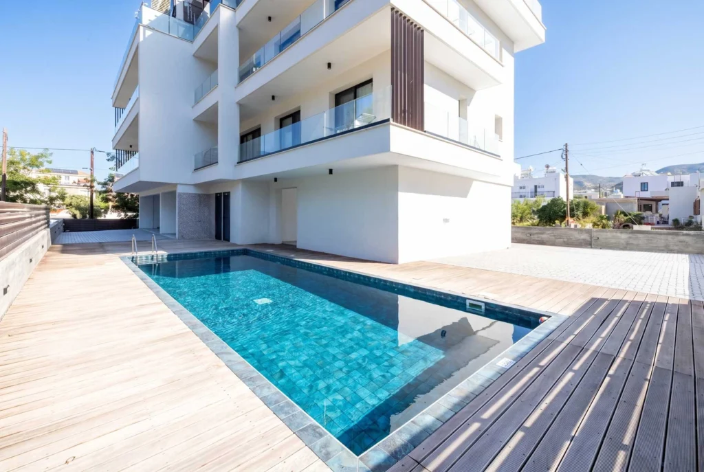 2 Bedroom Apartment for Sale in Paphos – Universal