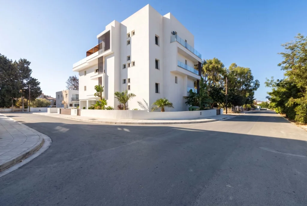 2 Bedroom Apartment for Sale in Paphos – Universal