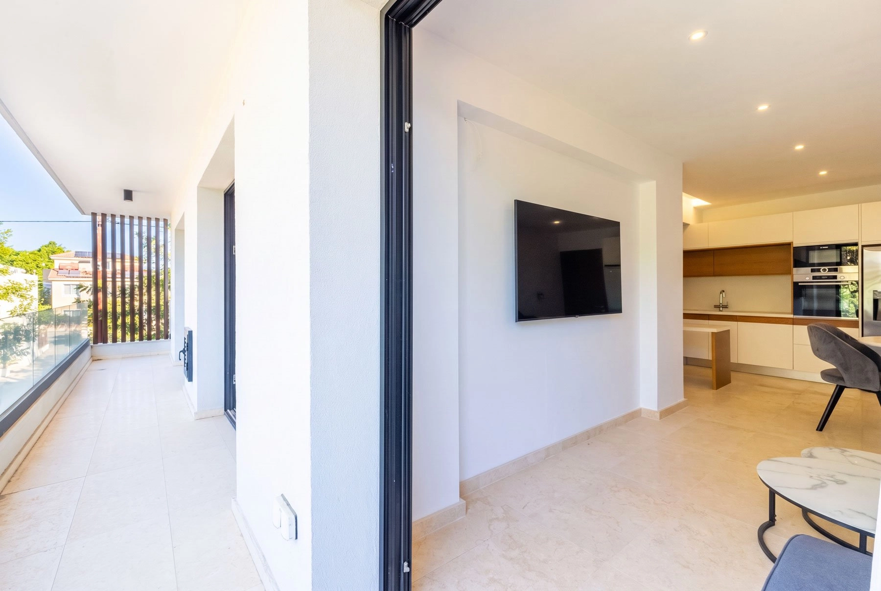 2 Bedroom Apartment for Sale in Paphos – Universal