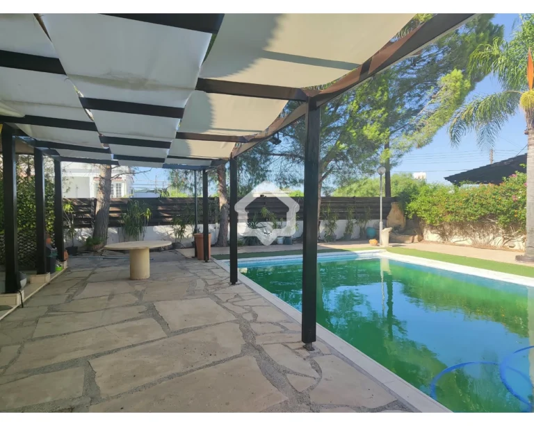 5 Bedroom House for Sale in Agios Dometios, Nicosia District