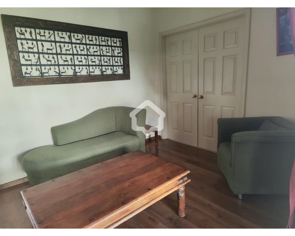 5 Bedroom House for Sale in Agios Dometios, Nicosia District