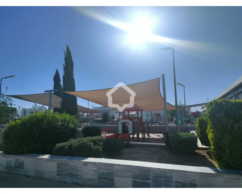 5 Bedroom House for Sale in Agios Dometios, Nicosia District