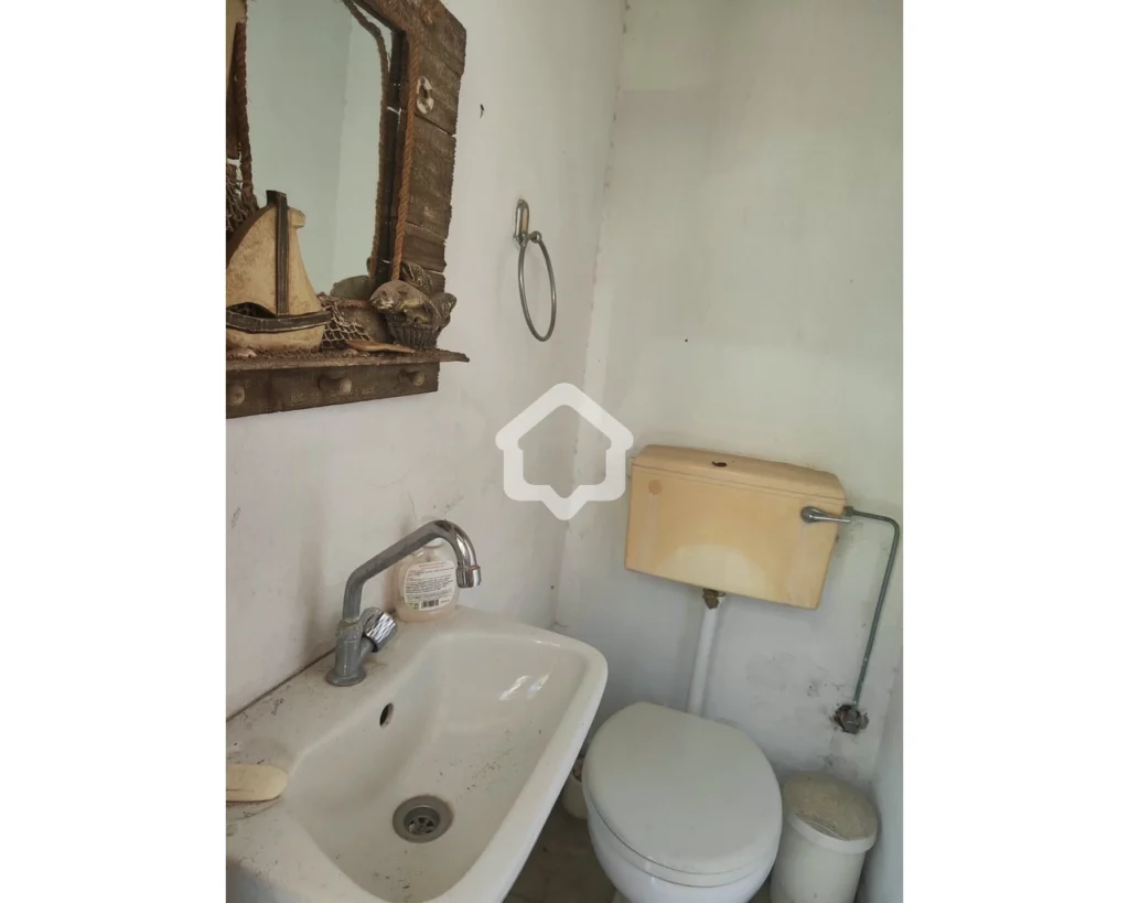 5 Bedroom House for Sale in Agios Dometios, Nicosia District