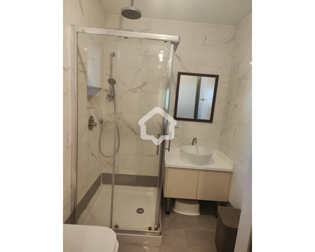 5 Bedroom House for Sale in Agios Dometios, Nicosia District