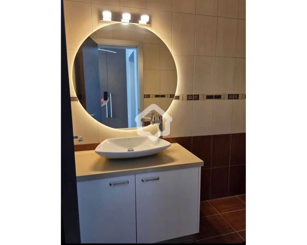 4 Bedroom Apartment for Rent in Agioi Omologites, Nicosia District