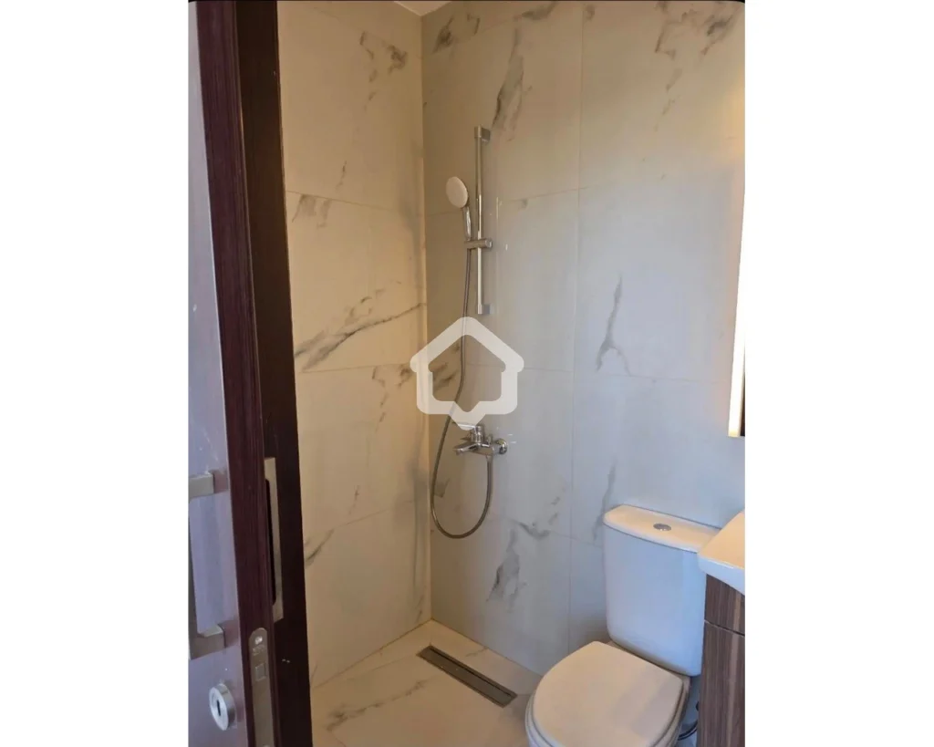 4 Bedroom Apartment for Rent in Agioi Omologites, Nicosia District