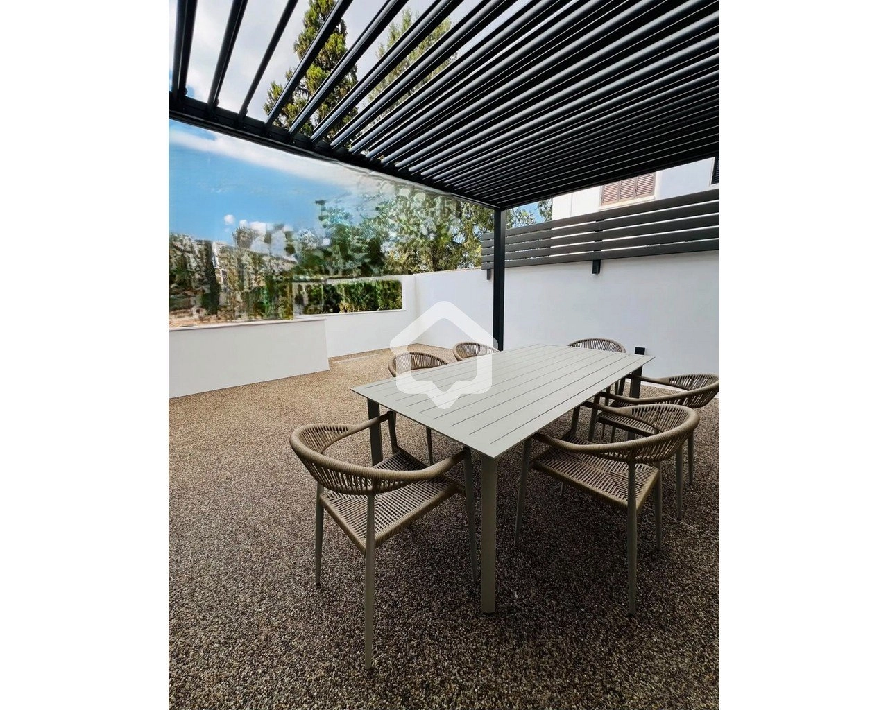 2 Bedroom Apartment for Rent in Agioi Omologites, Nicosia District