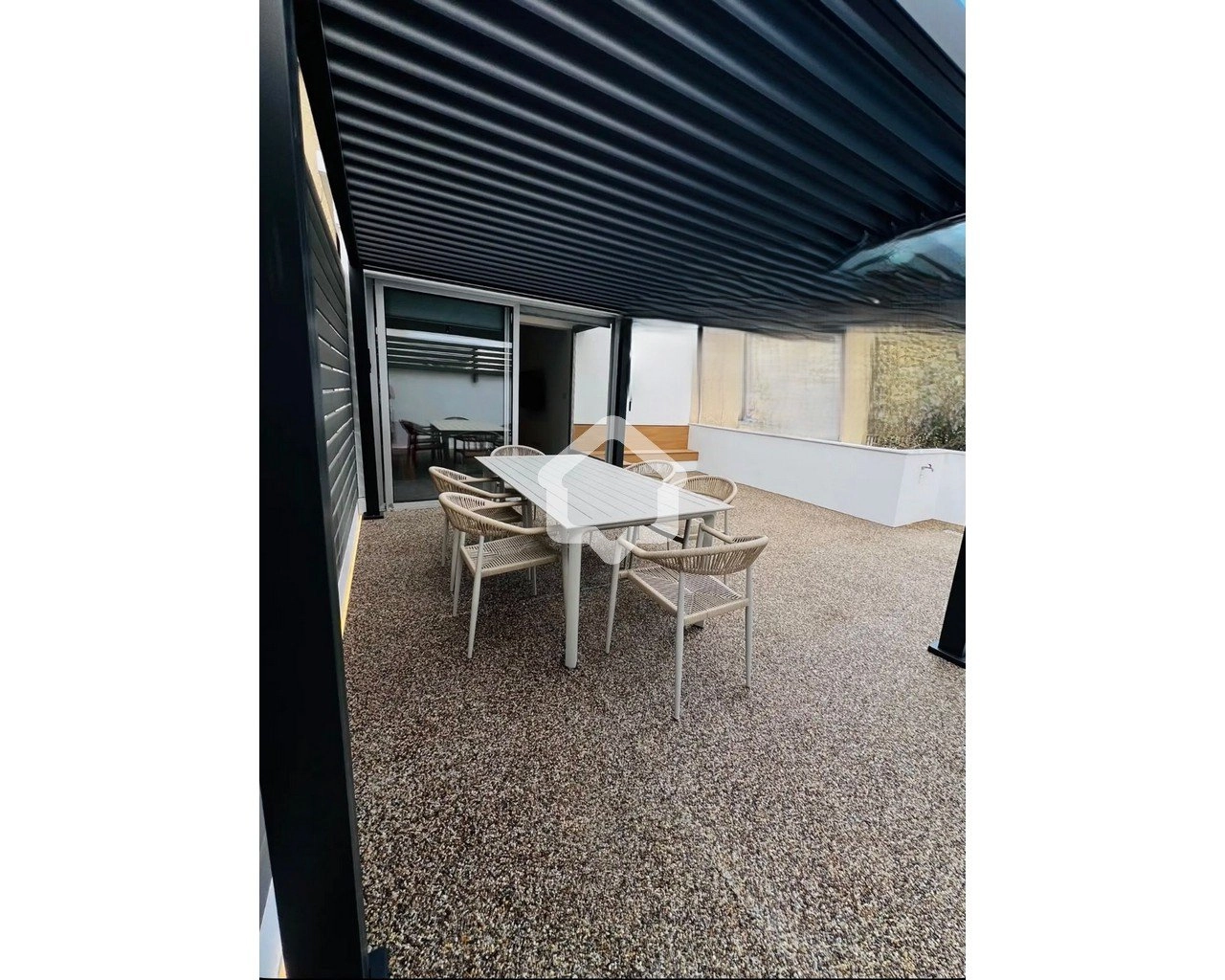 2 Bedroom Apartment for Rent in Agioi Omologites, Nicosia District