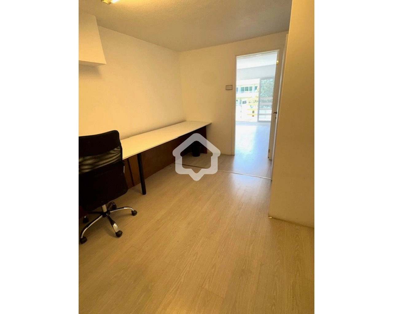Office for Rent in Agios Tychonas, Limassol District