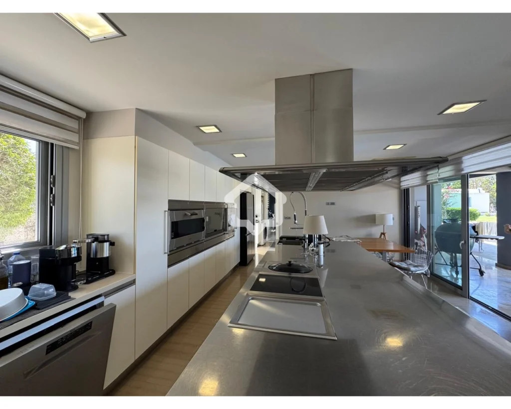 4 Bedroom House for Sale in Pano Deftera, Nicosia District