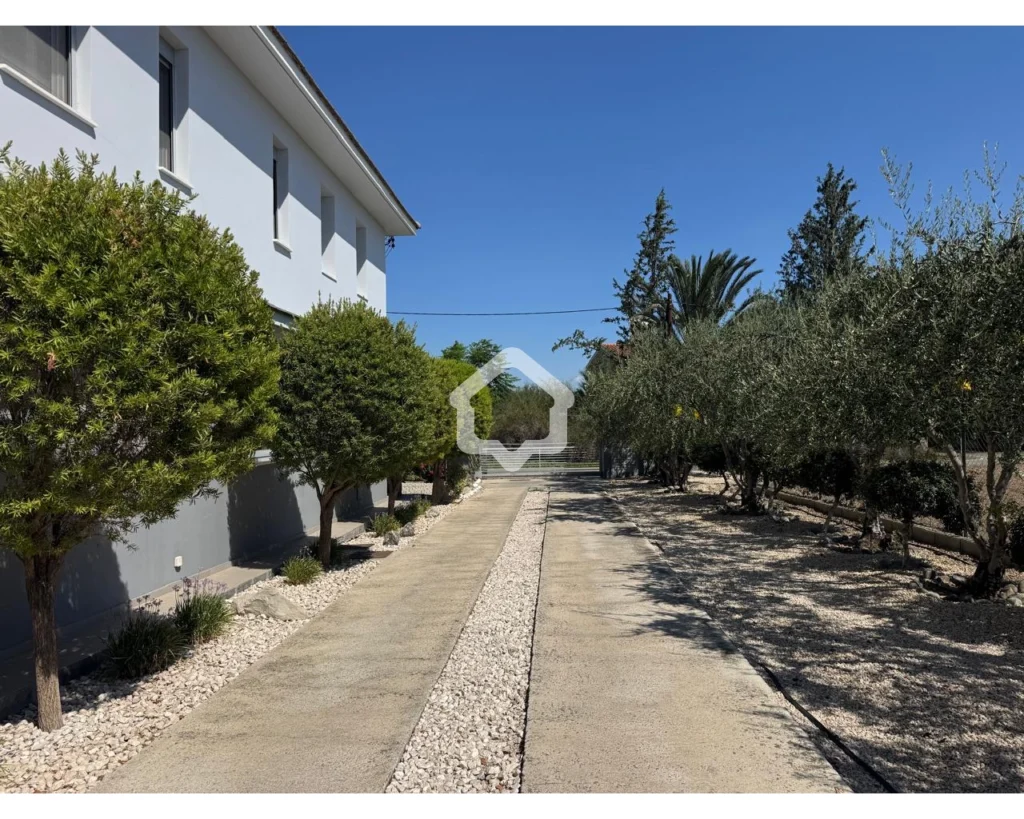 4 Bedroom House for Sale in Pano Deftera, Nicosia District