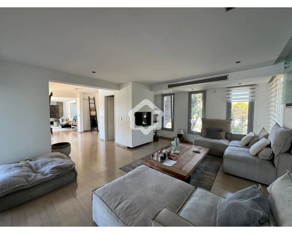 4 Bedroom House for Sale in Pano Deftera, Nicosia District
